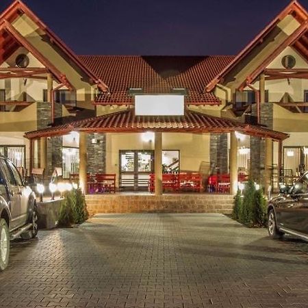 Aranykakas Etterem Es Panzio Bed & Breakfast Sindominic Luaran gambar