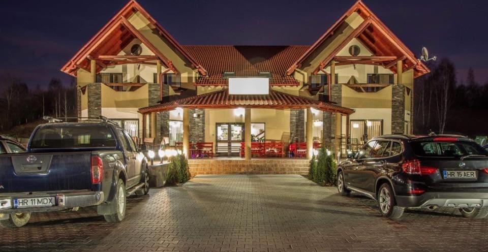 Aranykakas Etterem Es Panzio Bed & Breakfast Sindominic Luaran gambar