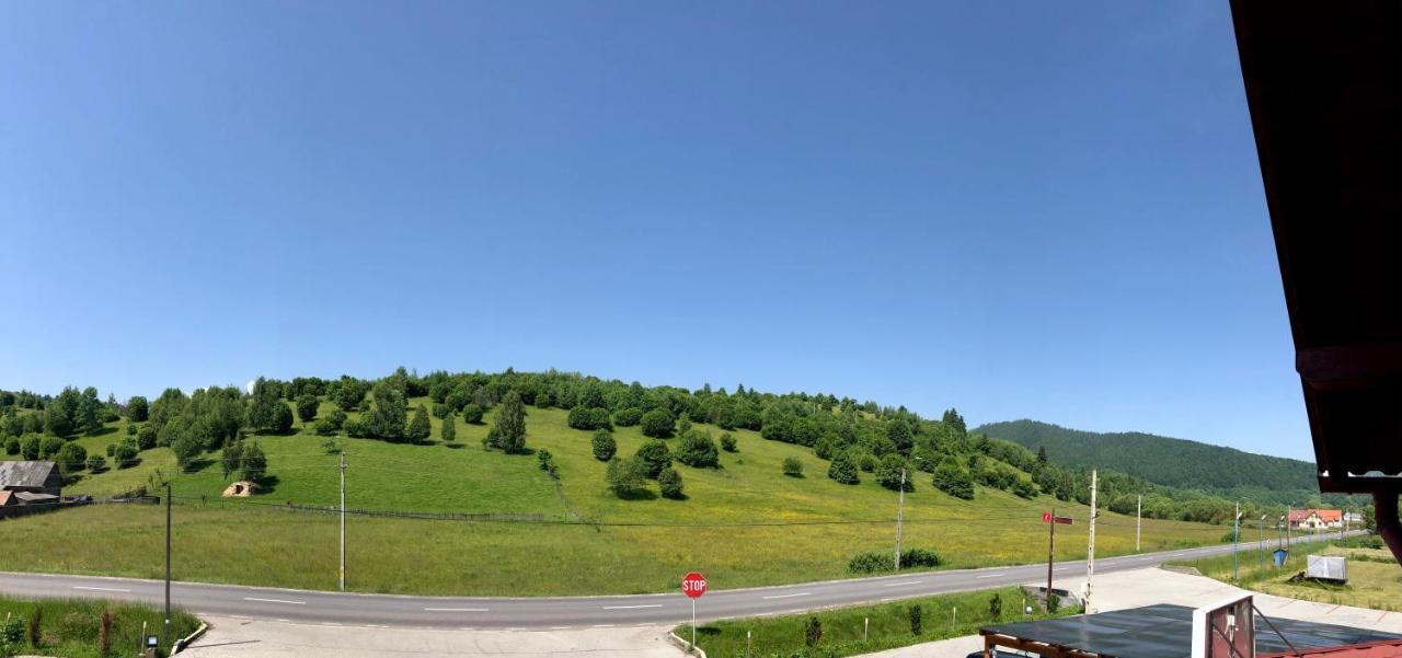 Aranykakas Etterem Es Panzio Bed & Breakfast Sindominic Luaran gambar